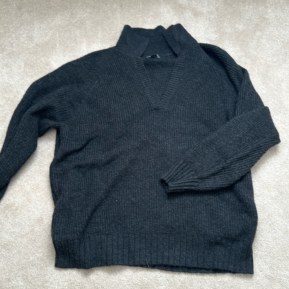 American Eagle sweater NWOT